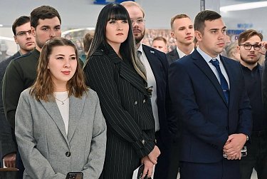 Молодые парламентарии в ЛНР